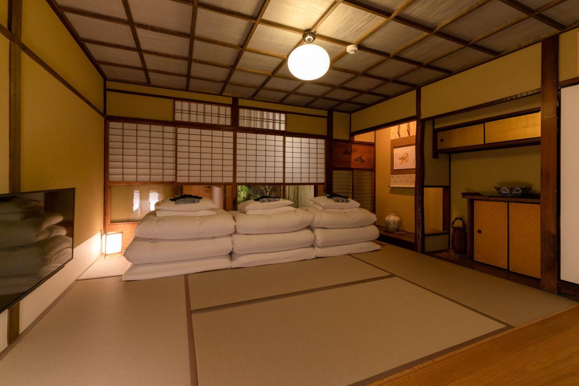 Hotel The Machiya Kamiumeya à Kyoto Chambre photo